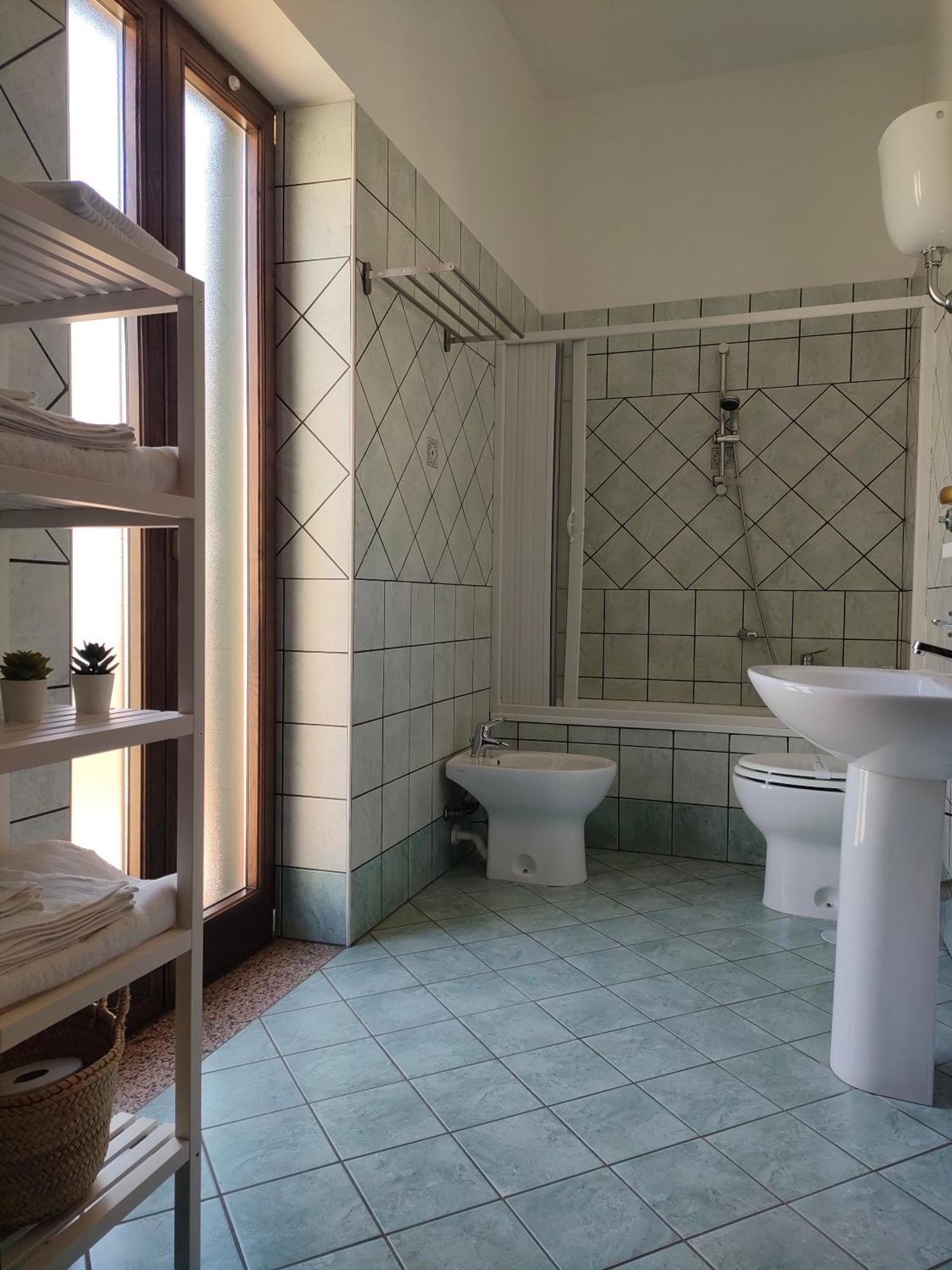 דירות קסטלמרה די סטביה Lilla Housing מראה חיצוני תמונה