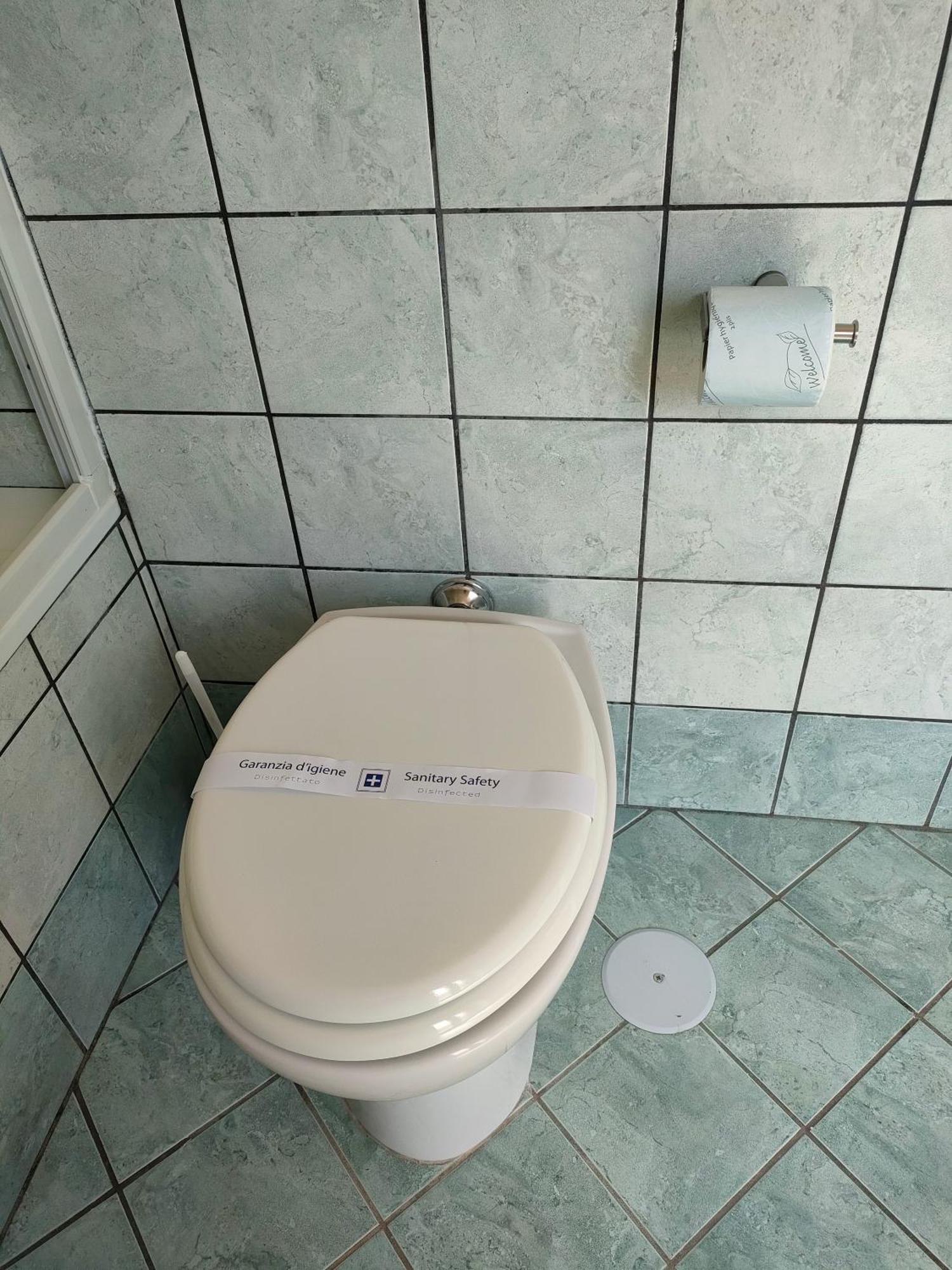 דירות קסטלמרה די סטביה Lilla Housing מראה חיצוני תמונה