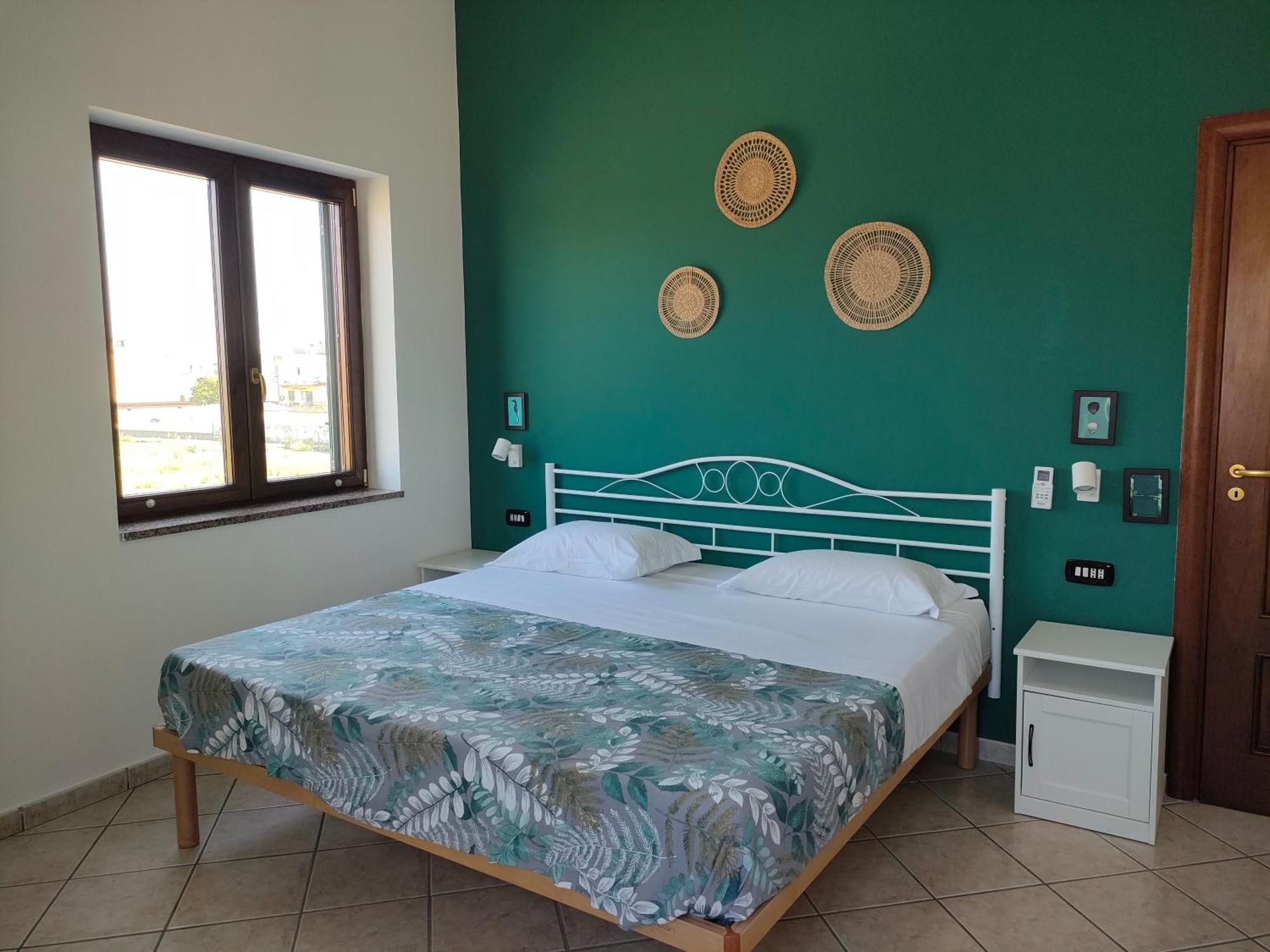 דירות קסטלמרה די סטביה Lilla Housing מראה חיצוני תמונה