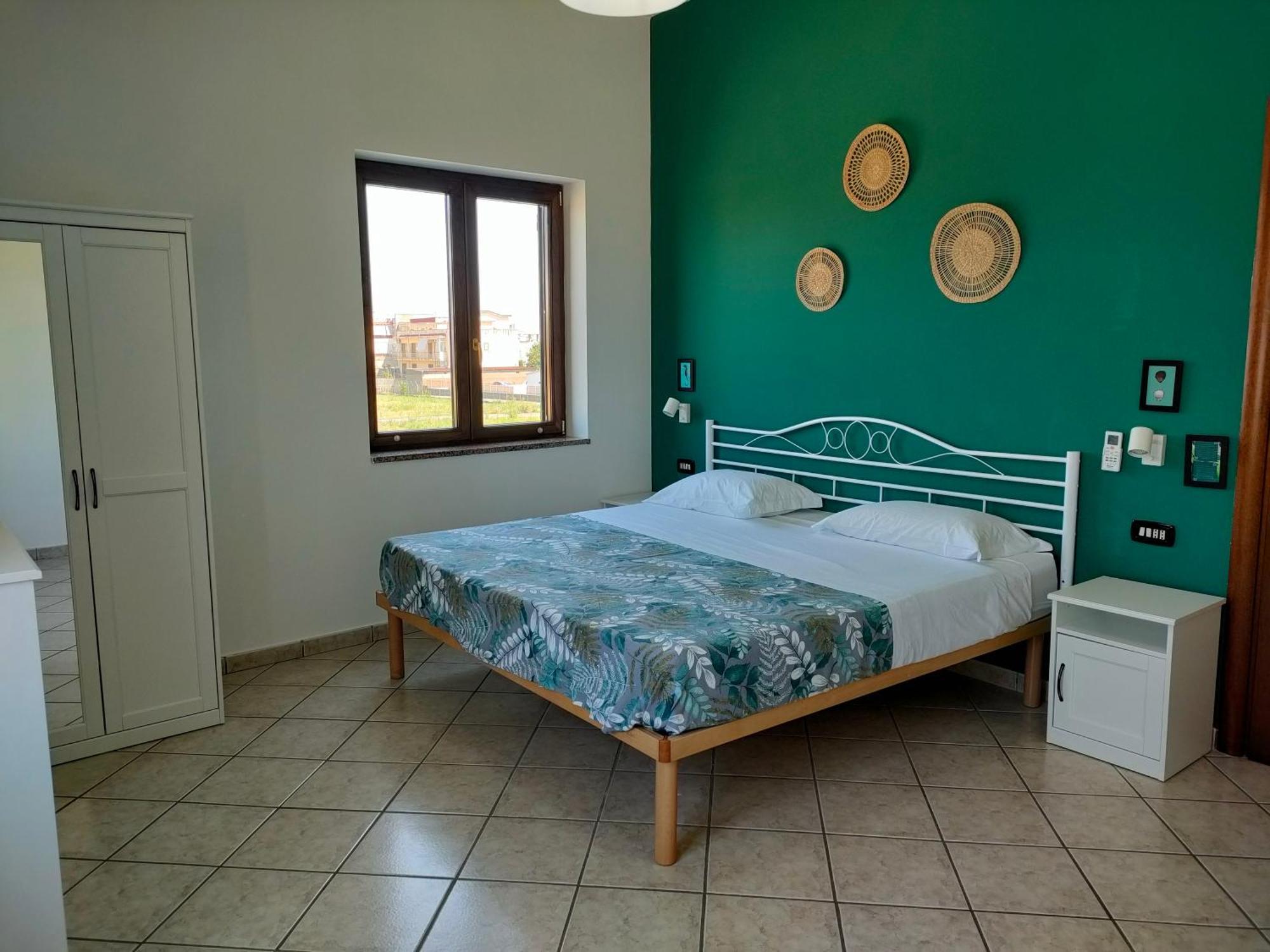 דירות קסטלמרה די סטביה Lilla Housing מראה חיצוני תמונה